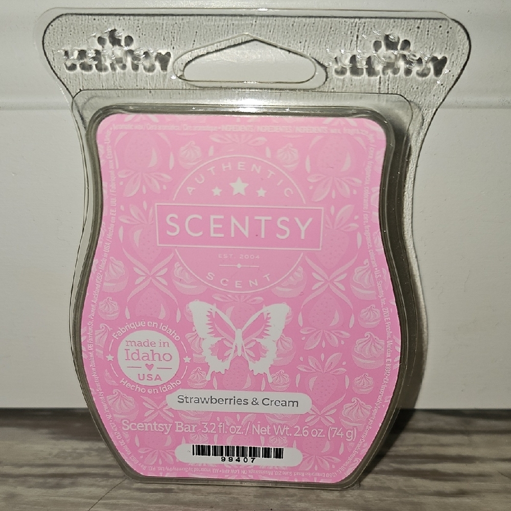 Scentsy Strawberries & Cream Wax Bar